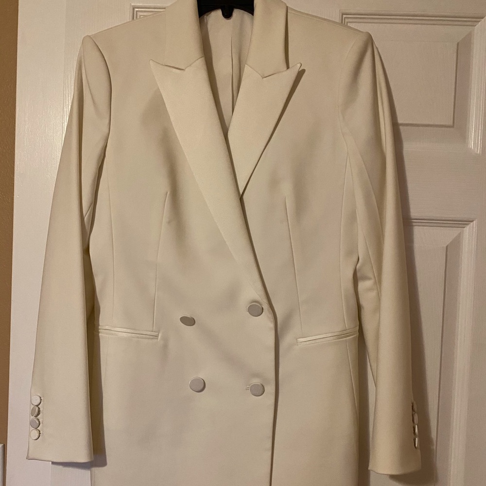White Theory Blazer